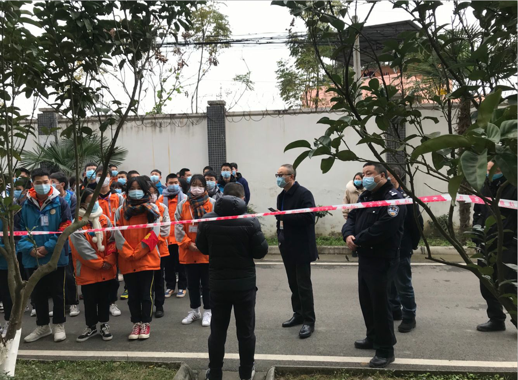 我校开展“新冠肺炎防控常态化”应急演练