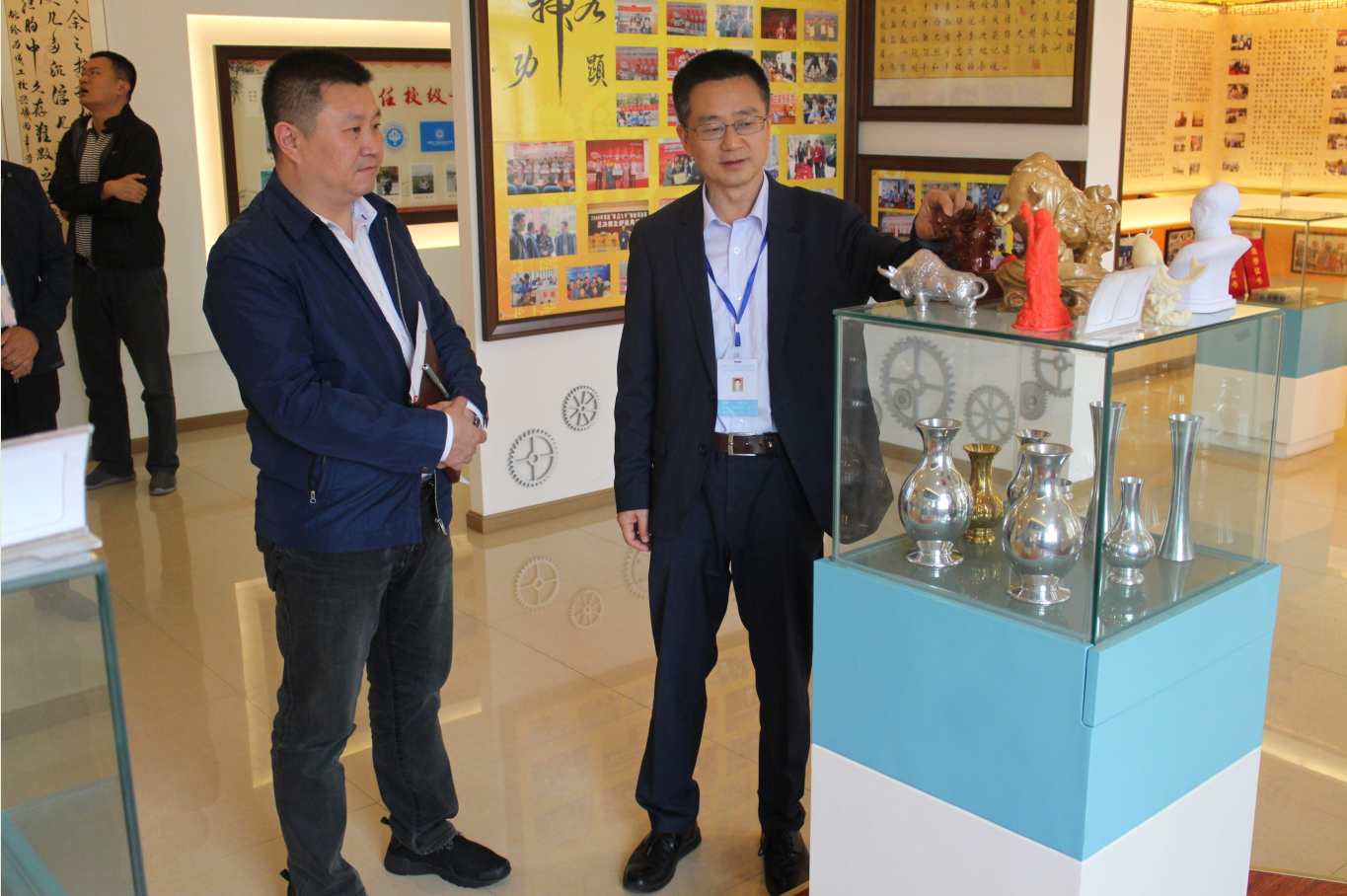 青白江区委常委、组织部长李锦平到我校调研